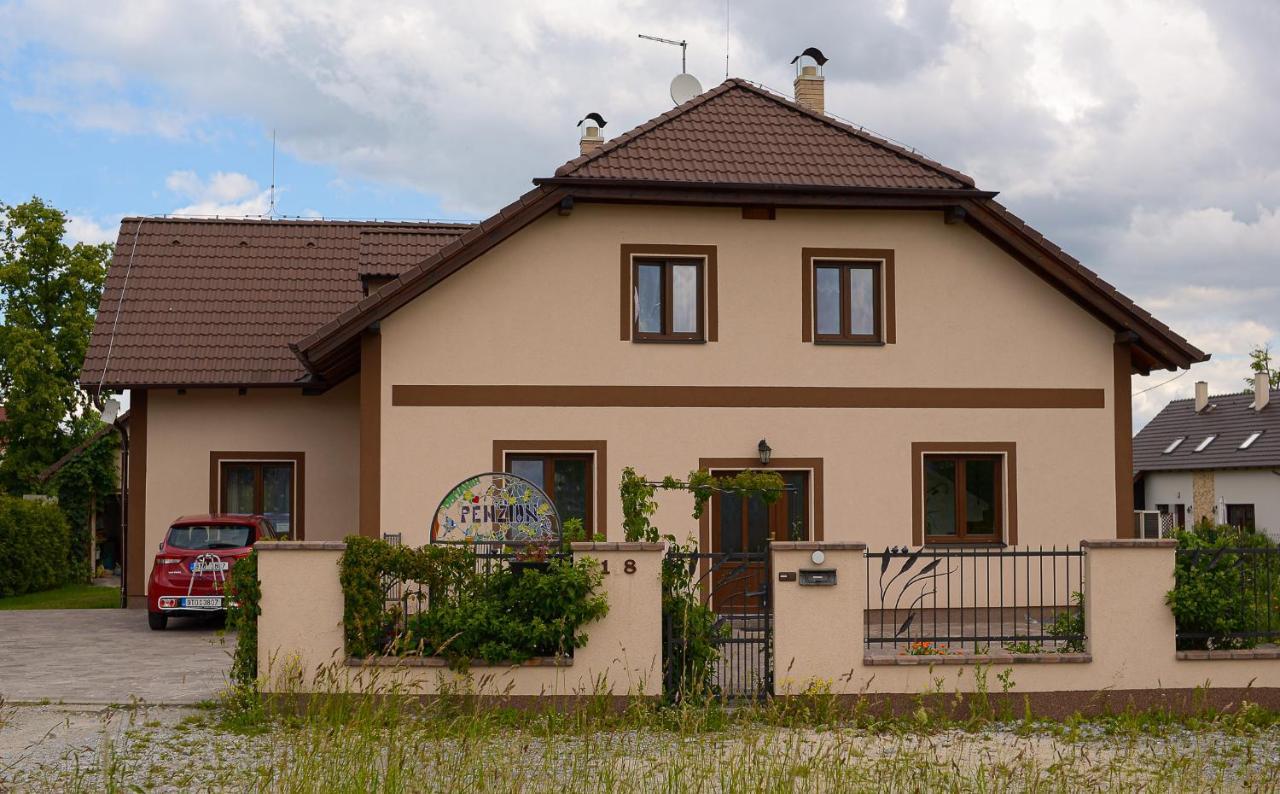 Penzion Domanin Trebon Bagian luar foto