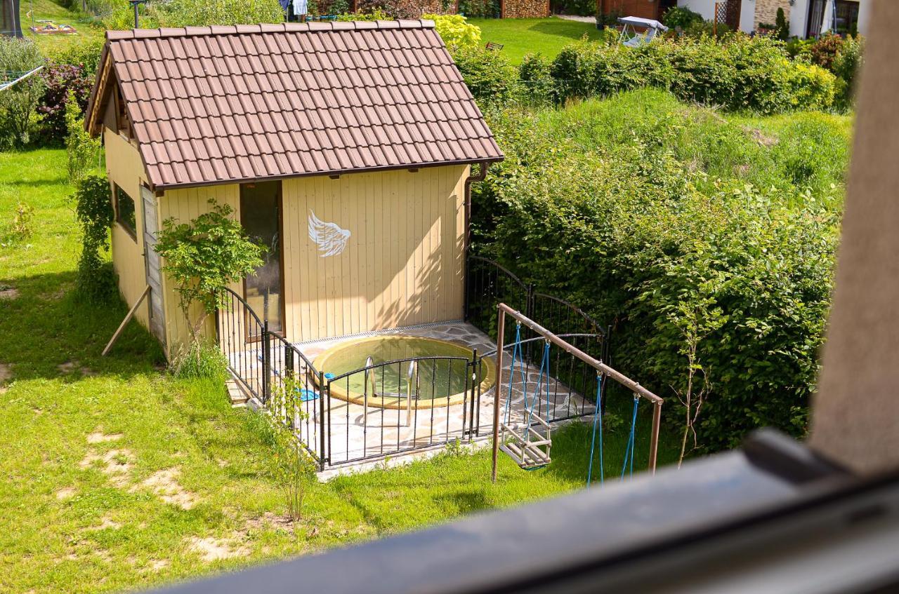 Penzion Domanin Trebon Bagian luar foto