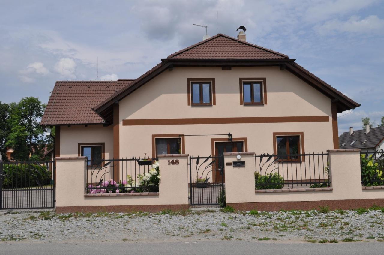 Penzion Domanin Trebon Bagian luar foto